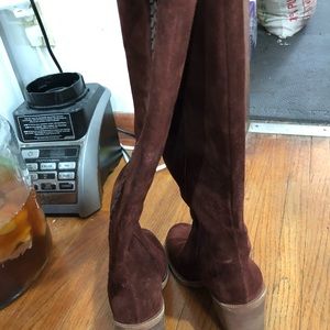 ugg high boot size 6